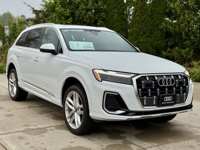 New 2025 Audi Q7 3.0T Premium Plus