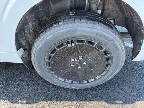 New 2026 Ford Maverick Lobo image 6