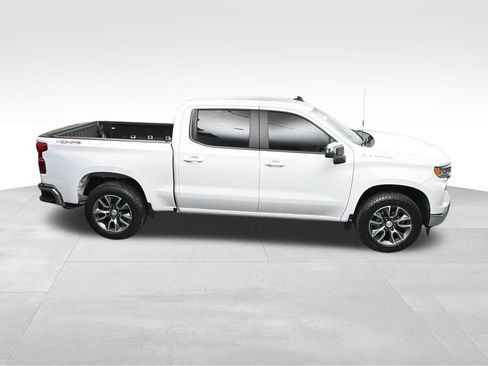 Used 2024 Chevrolet Silverado 1500 LT AWD/4WD image 22