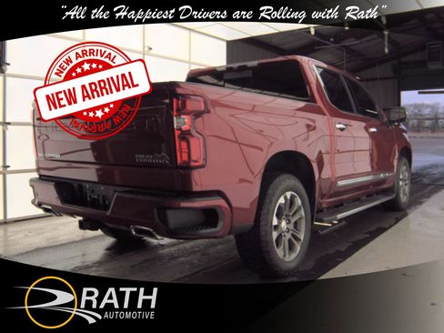 Used 2023 Chevrolet Silverado 1500 High Country w/ Z71 Off-Road Package image 6