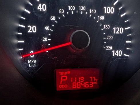 Used 2013 Kia Soul + FWD image 36