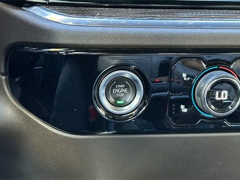 Used 2024 Chevrolet Silverado 1500 RST image 20