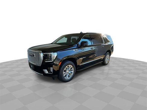 Certified 2024 GMC Yukon XL Denali w/ Max Trailering Package image 4
