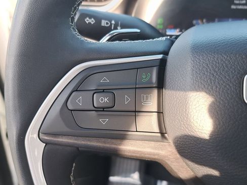 Used 2023 Jeep Grand Cherokee Limited w/ Trailer Tow Prep Group (B) image 19