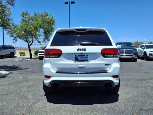 Used 2021 Jeep Grand Cherokee SRT w/ Trailer Tow Group IV AWD/4WD image 5