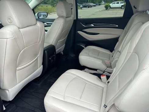 Used 2023 Buick Enclave Essence w/ Trailering Package, 5000 lbs. FWD image 20