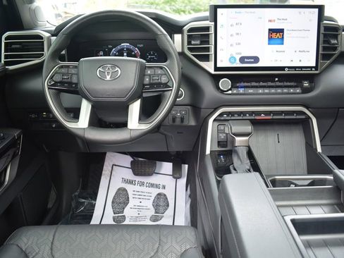 Used 2024 Toyota Tundra Limited AWD/4WD image 3