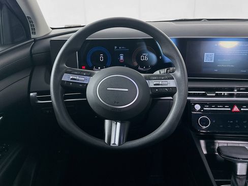 Used 2025 Hyundai Tucson SEL image 17