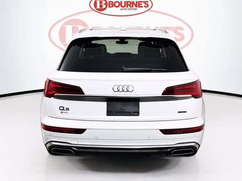 Used 2023 Audi Q5 e Premium Plus w/ Premium Plus Package image 10