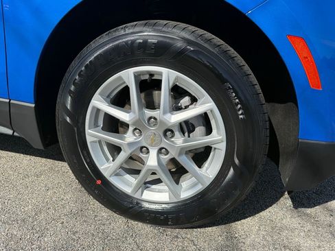 Used 2024 Chevrolet Equinox LS w/ Driver Confidence II Package image 34