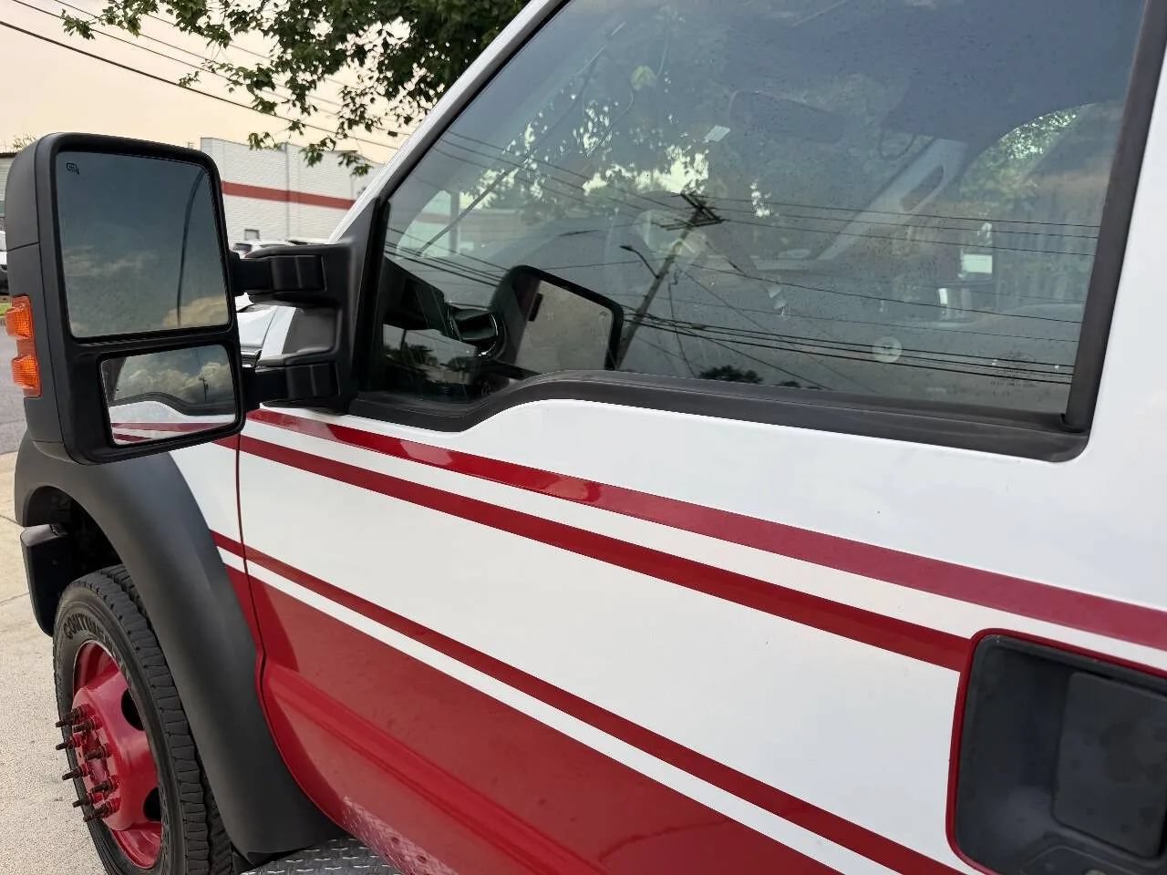 Used 2012 Ford F450 XLT w/ Ambulance Preparation Pkg RWD image 15