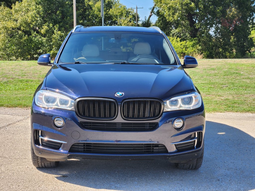 Used 2018 BMW X5 xDrive35d w/ Premium Package AWD/4WD image 2