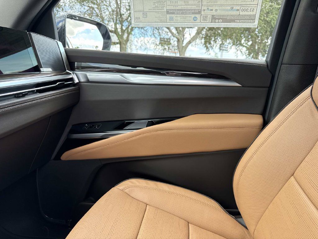 New 2026 Cadillac Escalade ESV Luxury w/ Touring Package AWD/4WD image 23