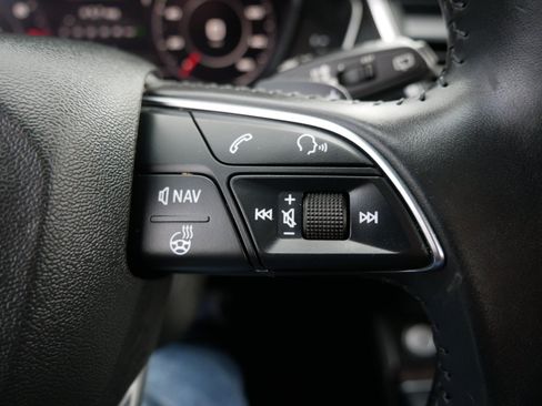 Used 2019 Audi Q5 Prestige w/ Prestige Package AWD/4WD image 29