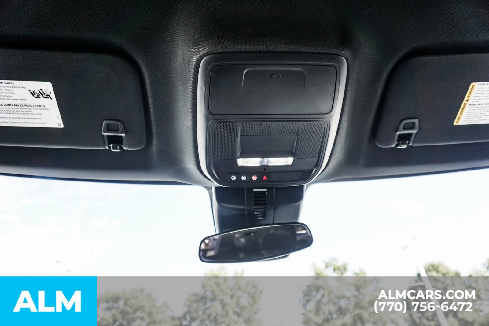 Used 2025 Chevrolet Traverse LT w/ LPO, Floor Liner Package FWD image 55