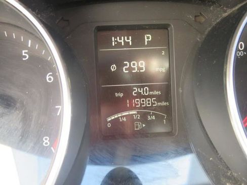 Used 2015 Volkswagen Jetta SE image 13