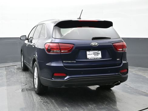 Used 2020 Kia Sorento LX w/ LX I4 Convenience Package image 7