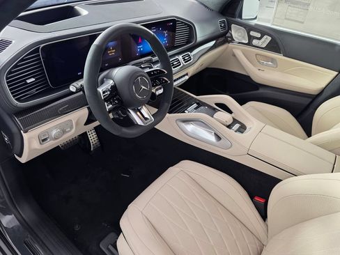 New 2026 Mercedes-Benz GLS 63 AMG 4MATIC image 7