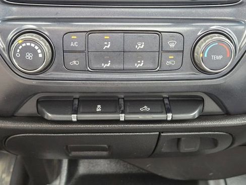 Used 2016 Chevrolet Silverado 2500 W/T RWD image 17