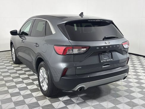 Used 2022 Ford Escape SE FWD image 7