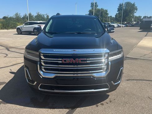 Used 2023 GMC Acadia SLE w/ Driver Convenience Package AWD/4WD image 8