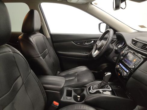 Used 2020 Nissan Rogue SL w/ Premium Package FWD image 21