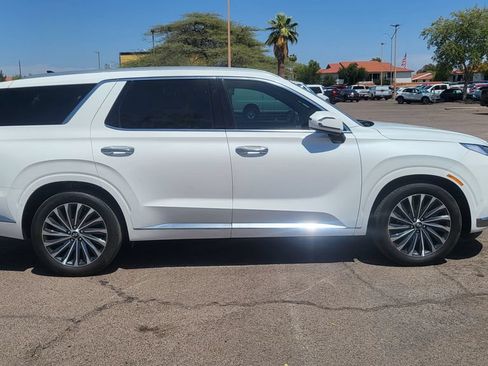 Used 2025 Hyundai Palisade Calligraphy FWD image 12