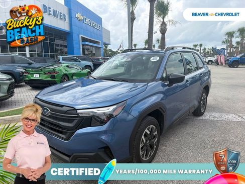 Used 2025 Subaru Forester AWD/4WD image 1