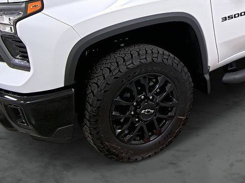 New 2026 Chevrolet Silverado 3500 LT w/ Trail Boss Package image 7