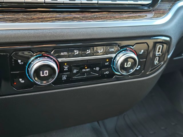 Used 2022 GMC Sierra 1500 SLE w/ X31 Off-Road Package AWD/4WD image 31