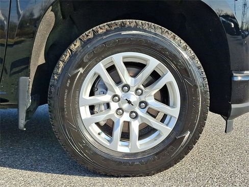 Used 2022 Chevrolet Silverado 1500 RST image 8