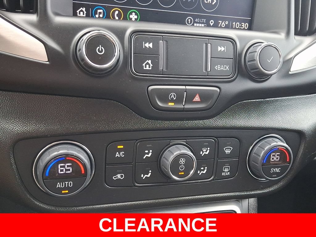 Used 2024 GMC Terrain SLT AWD/4WD image 16