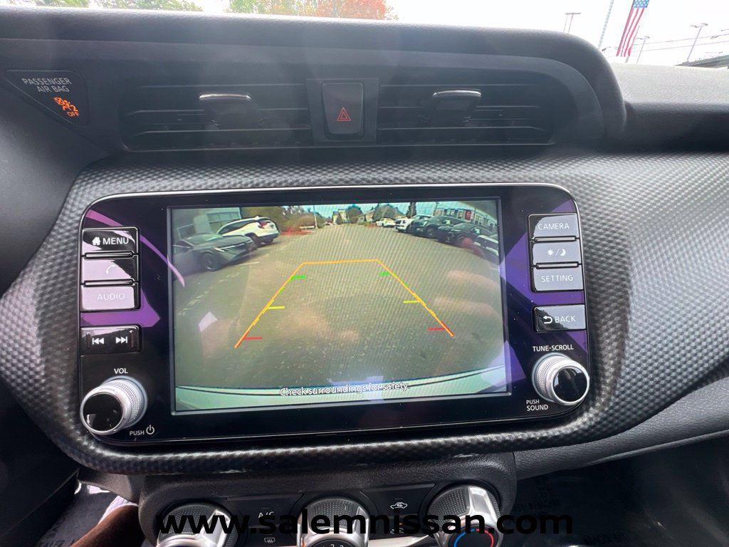 Used 2023 Nissan Kicks SV FWD image 12