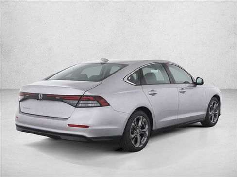 Used 2023 Honda Accord EX image 7