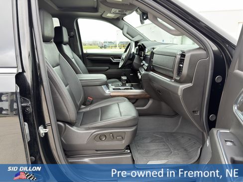 Used 2024 GMC Sierra 1500 SLT w/ SLT Premium Plus Package image 17