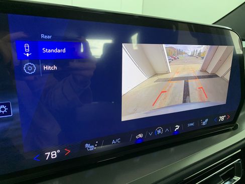 New 2026 Chevrolet Traverse LT image 26