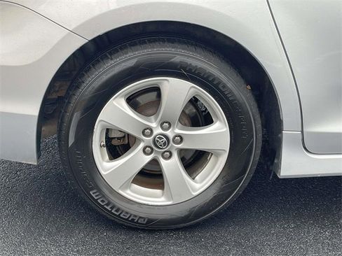 Used 2018 Toyota Sienna LE image 7