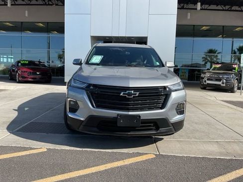 Used 2023 Chevrolet Traverse LT FWD image 10