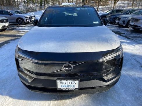 New 2026 Volvo EX30 Plus w/ Climate Package image 2