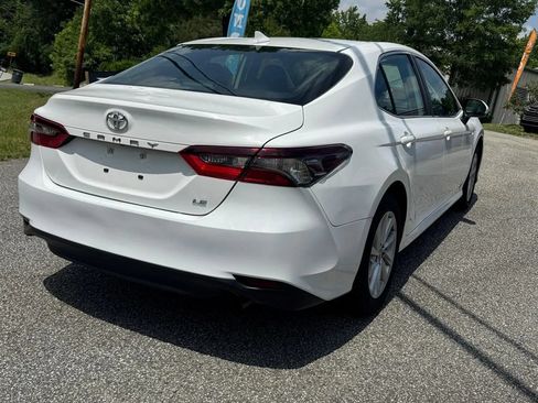 Used 2023 Toyota Camry LE FWD image 4
