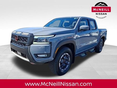 New 2025 Nissan Frontier PRO-4X w/ Pro Premium Package image 2