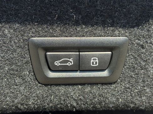 Used 2026 BMW M4 Coupe w/ Executive Package image 12