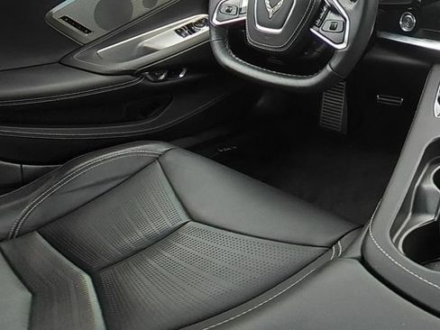 Used 2024 Chevrolet Corvette Stingray Premium Cpe w/ Z51 Performance Package RWD image 24