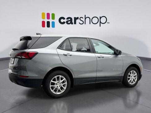 Used 2024 Chevrolet Equinox LS w/ LS Convenience Package AWD/4WD image 5