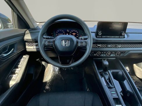 Used 2024 Honda Accord EX image 8