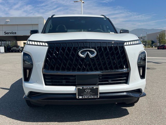 New 2027 INFINITI QX80 Sensory w/ Sport Exterior Package AWD/4WD image 3