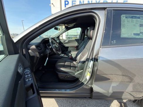 New 2026 Ford Escape ST-Line Select w/ Tech Pack #1 AWD/4WD image 16