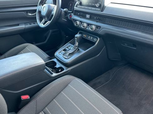 Certified 2025 Honda CR-V Sport image 18
