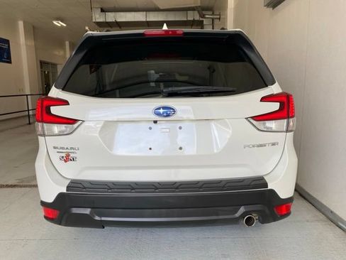 Used 2020 Subaru Forester Limited AWD/4WD image 6