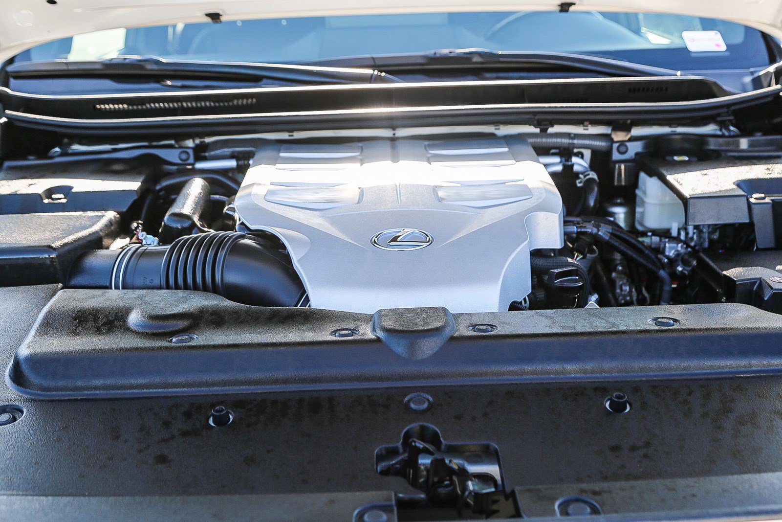 Used 2023 Lexus GX 460 Luxury w/ Sport Design Package AWD/4WD image 14